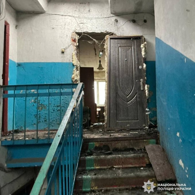 Поліція показала наслідки російських обстрілів у Харкові та області